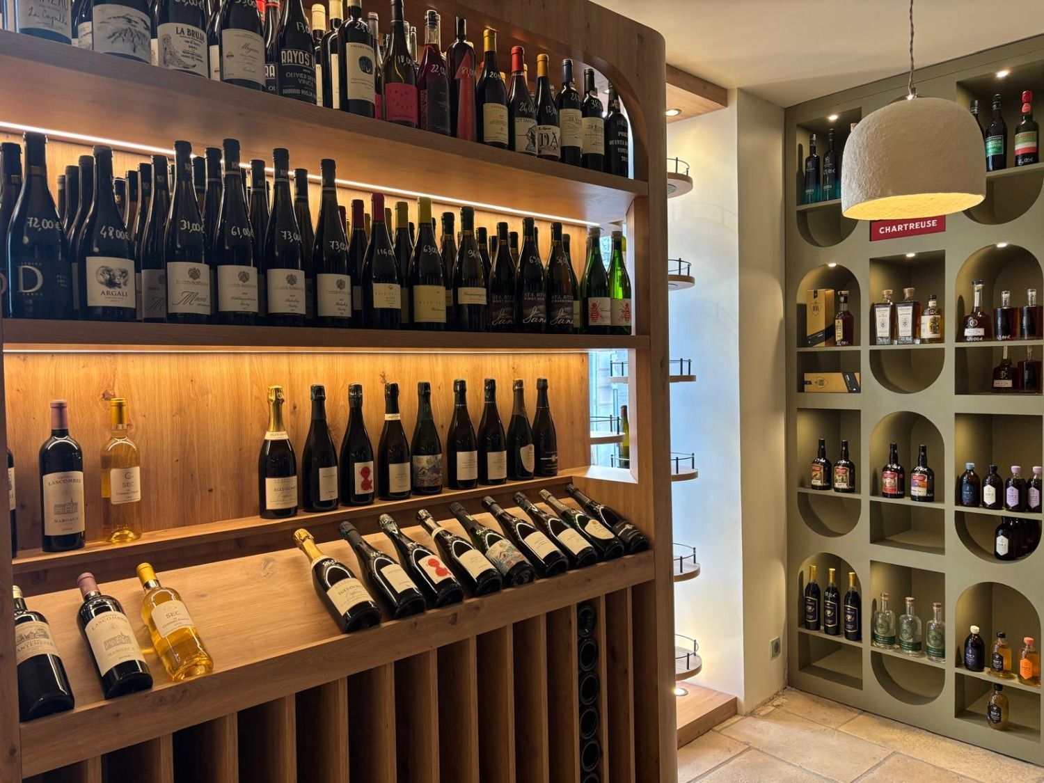 Sélection de vins de Bourgogne, de France et du monde